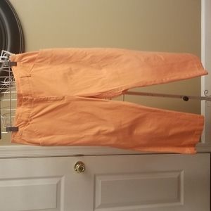 Lilly Pulitzer peach capri pants